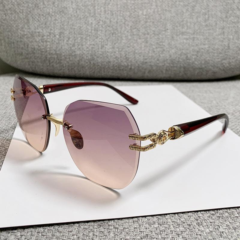 Новые Модные Безободковые Солнцезащитные Очки Женские Персонализированные Овальные Крупная Оправа Модные Подходящие ко всему Женские Солнцезащитные Очки Уличные Пляжные Вечеринки UV400