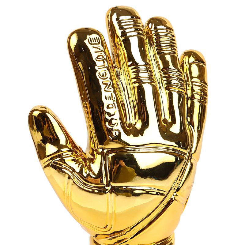 Победитель футбольного трофея «Золотые перчатки» Золотые трофеи Соревнование вратарей по футболу Перчатки для взрослых Награда для школьников Кубок трофеев