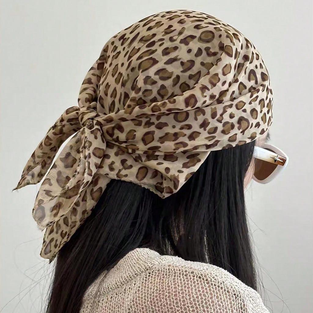 Retros Leopard Print Headscarf Fashionable Women Head Scarf Durability Scarf for Daily Wear