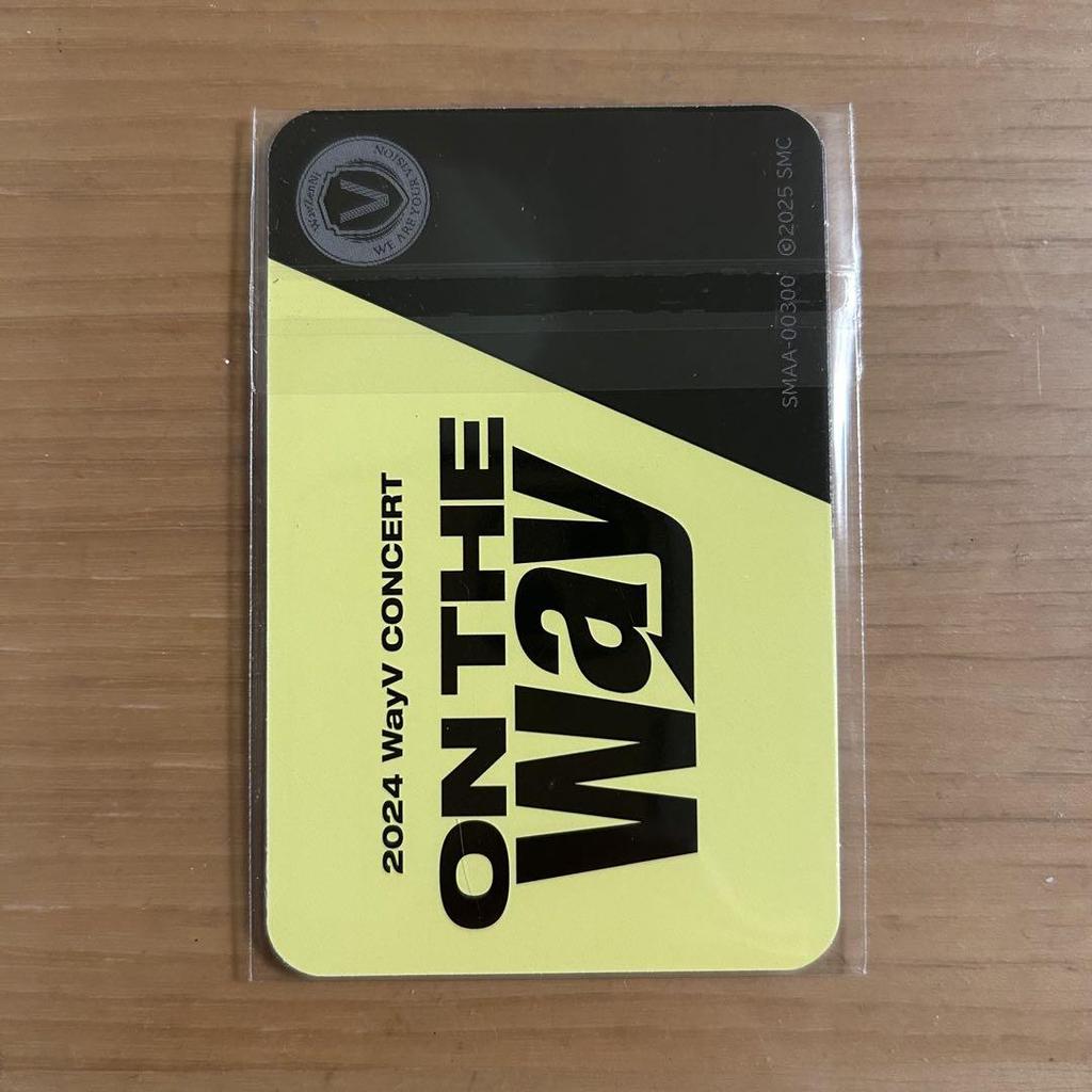 [ИСПОЛЬЗОВАН] wayv FC информационный бюллетень коллекционная карточка Хендри