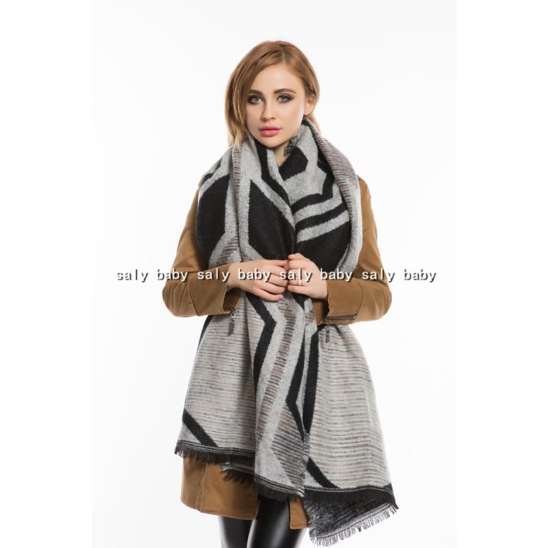 Autumn and Winter Ethnic Style Thickened Warm Geometric Pattern Double-sided Robot Scarf, Dual-purpose Shawl