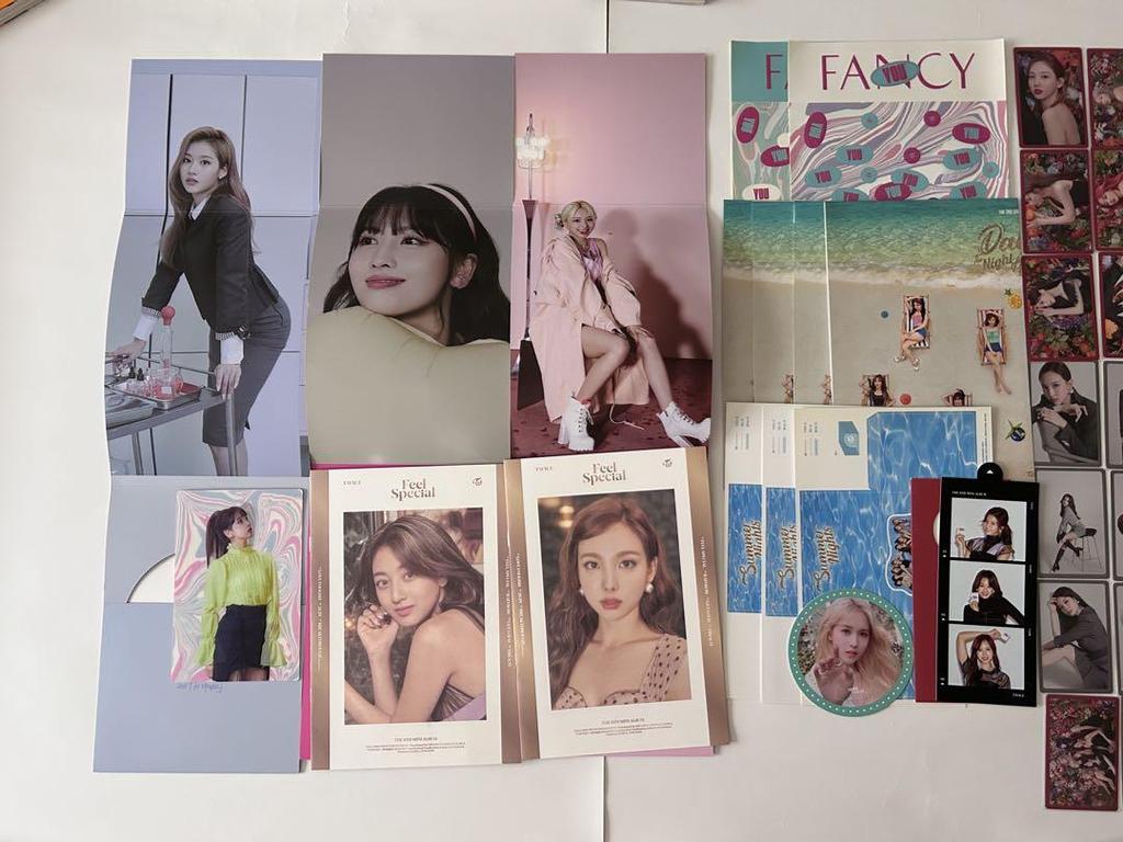 [USED] TWICE Album Trading Card Accessory CD Set Bulk Sale