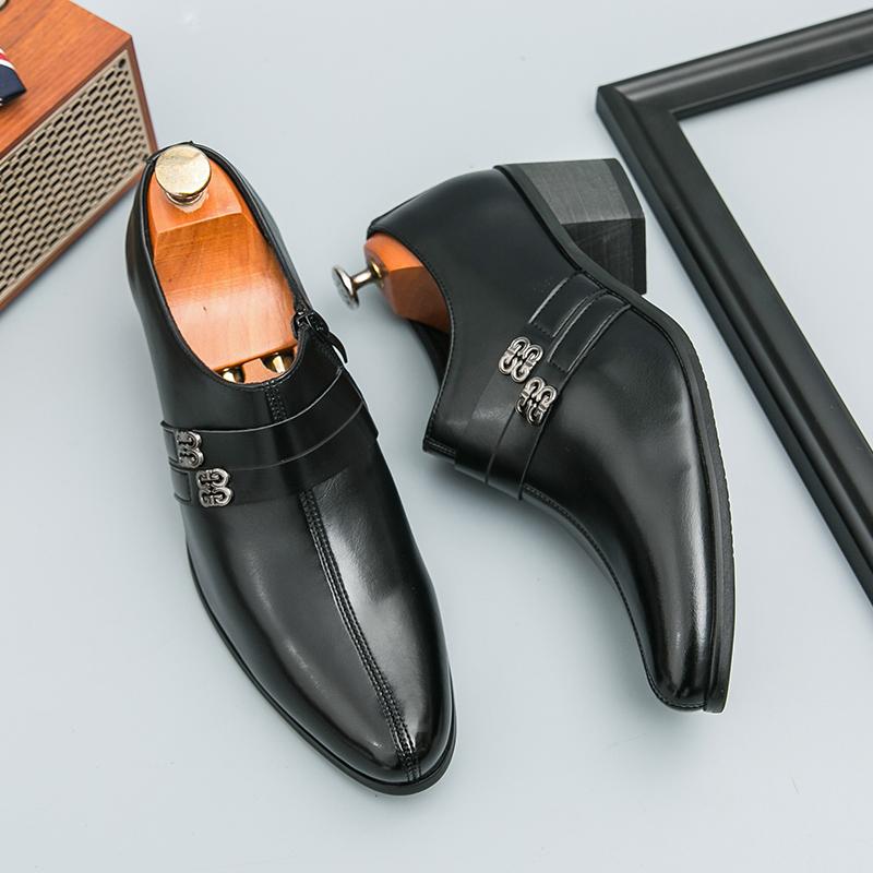 Fashion British Fashion Men's Black Pointed Slip On Patented Leather Height Increasing Shoes Moccasins Wedding Prom Homecoming Footwear