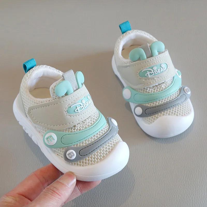 Мода 2024 года для мальчиков и девочек, летняя сетчатая дышащая нескользящая обувь для ходьбы, детские легкие сандалии унисекс для детей 0-3 лет, первая обувь