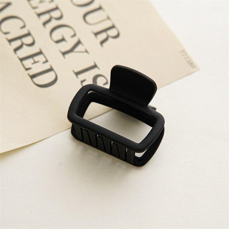 Новинка 2023 года, женские большие заколки из смолы, заколки для волос в форме краба, модные желеобразные заколки для волос в виде когтей в форме акулы для девочек, аксессуары для волос, головные уборы