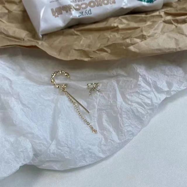 Cute Aesthetic Crystal Ear Cuff Butterfly Clip On Earrings Y2k Korean Fashion Fake Piercing Earing Fairy Grunge Accessories