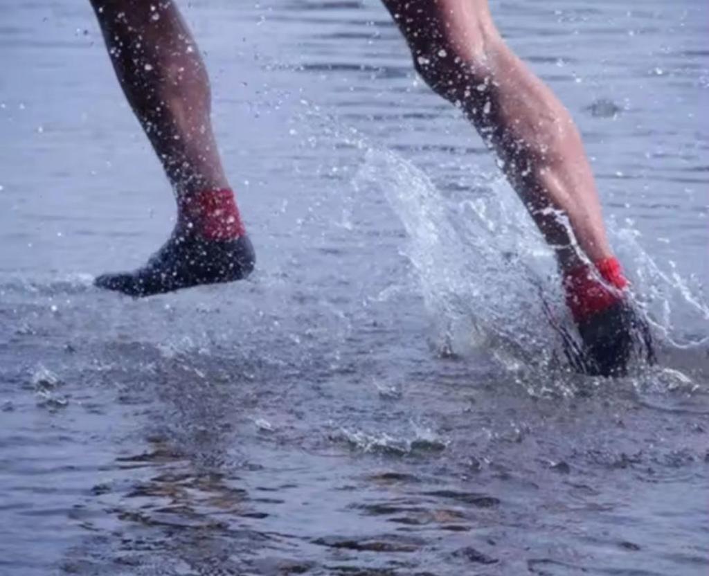 Level 5 Cut-Resistant Outdoor Sports Five-Toe Anti-Slip Socks