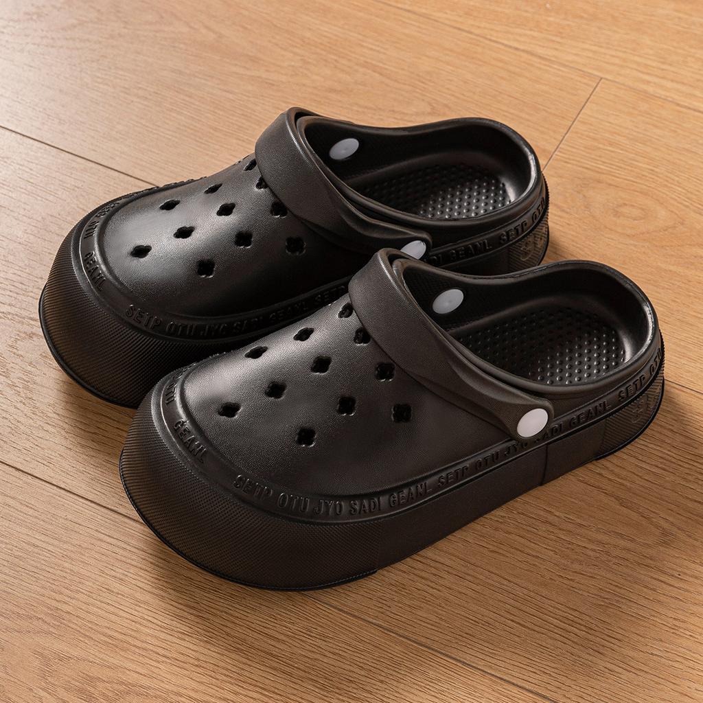 2024 New Fashion Sandal Waterproof Slippers Women Shoes Summer Outdoor Slides Soft Sole Garden Shoe Indoor Nursing Clogs Sandals