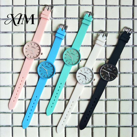 Wrist Watch Sport Stylish Analog Display Small Unisex Comfortable Quartz for School Silicone Casual Wristwatch
