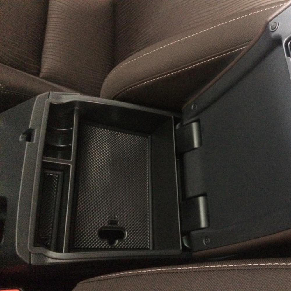 Автомобильный центральный подлокотник для хранения контейнера-органайзера для Toyota Fortuner An160 2016-2022