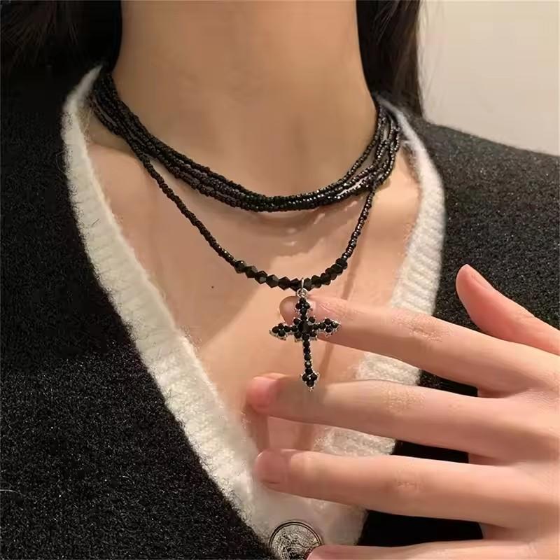 Punk Black Cross Star Pendant Chain Necklace Goth Vintage Red Butterfly PU Choker Men Women Hip Hop Rock Y2K Grunge Accessories