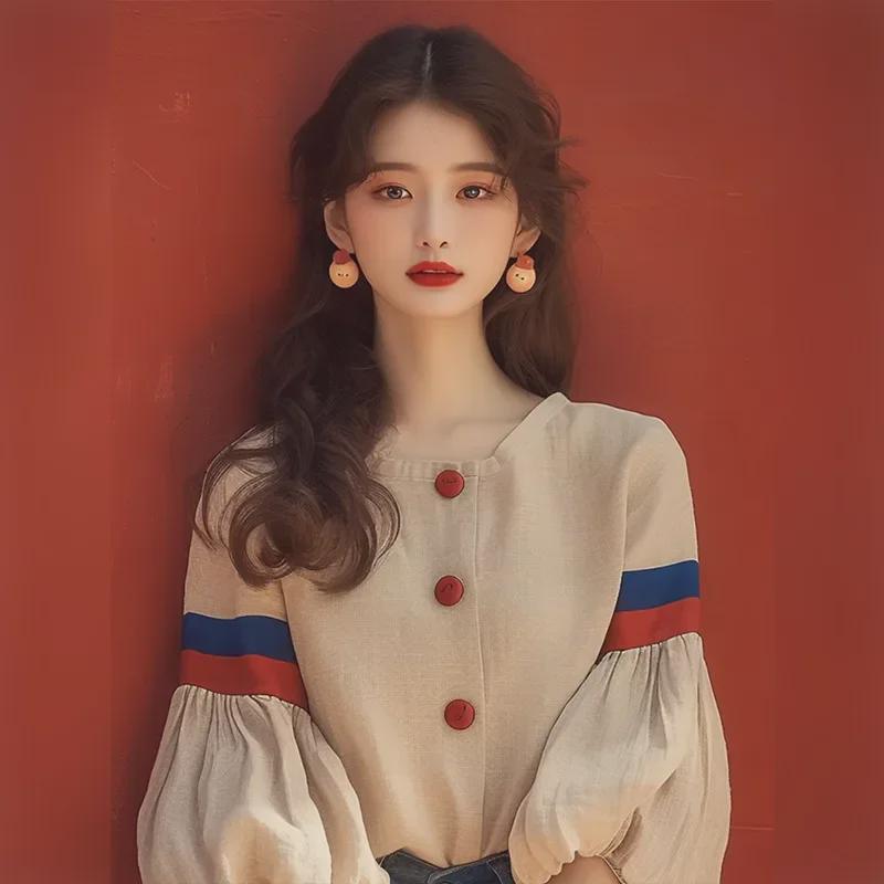 2024 Early Autumn Apricot Lantern Sleeve Women's Clothing - Chic French Design, Age-Reducing, and Stylish.