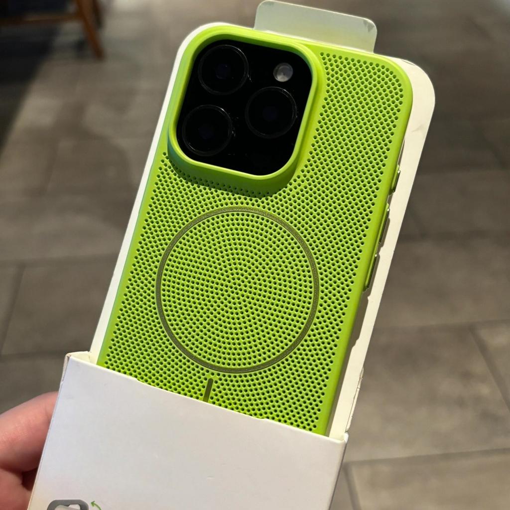 New Heat Dissipation Mesh For Magsafe Magnetic Phone Case For iPhone 17 Air 16 15 14 Plus 13 12 11 Pro Max Wireless Charge Cover