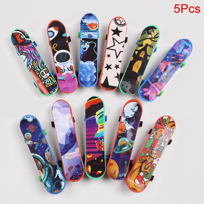 5-30 шт. Игрушки Finger Skateboard Креативные Fingerboards для кончиков пальцев Детские Мальчики Подарки на День Рождения Сувениры для вечеринки Наполнители для пиньяты Школьный подарок