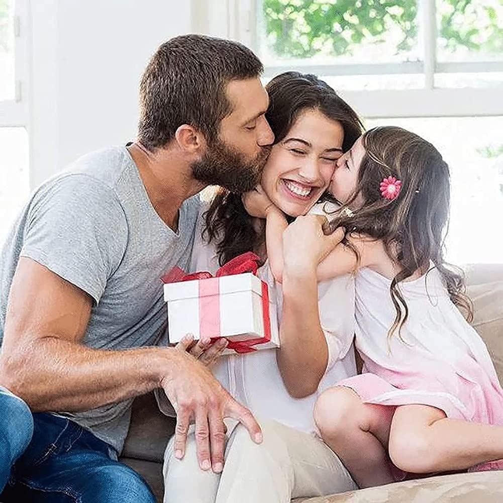 Mystery Box Amazon возвращает электронику на поддонах, поддоны на ликвидационных складах, случайную электронику Mystery Box, например: Геймпад, дрон, мобильный телефон и т. д.