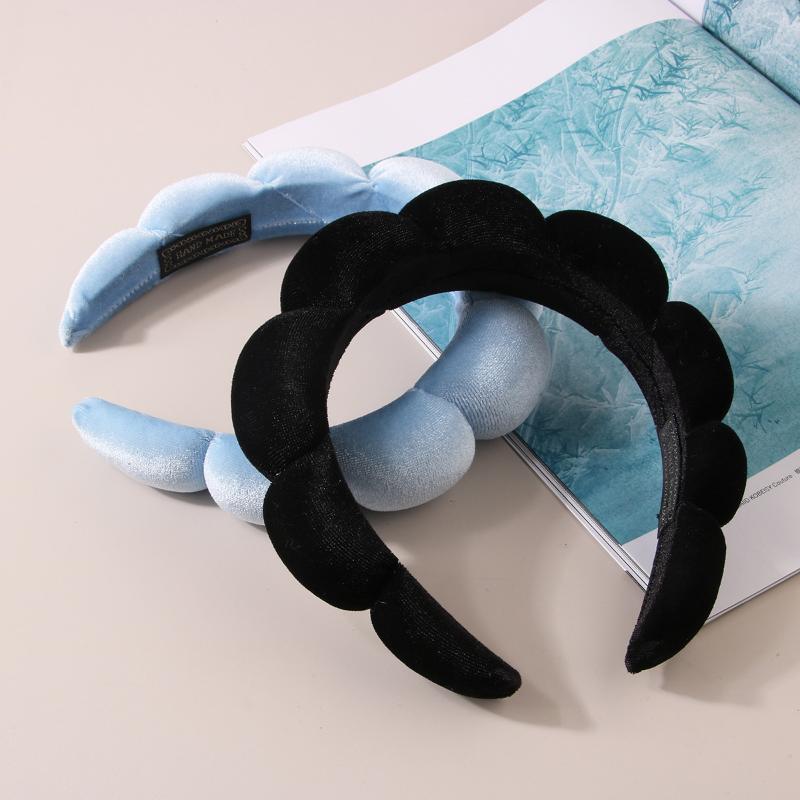 3-piece Sweat-absorbing Wristband Set for Women, Face Wash Headband, Headband and Hair Accessories