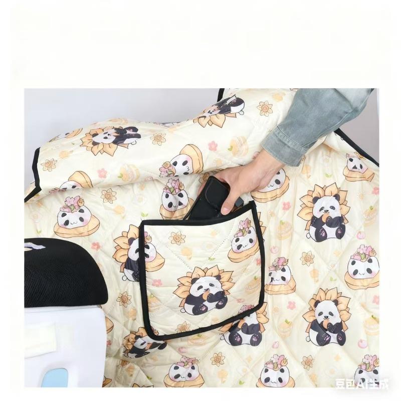 All-Season Detachable Windproof Blanket for E-Scooter/Motorcycle-2-Layer Waterproof&Thermal Lining,Universal Fit for Most Models