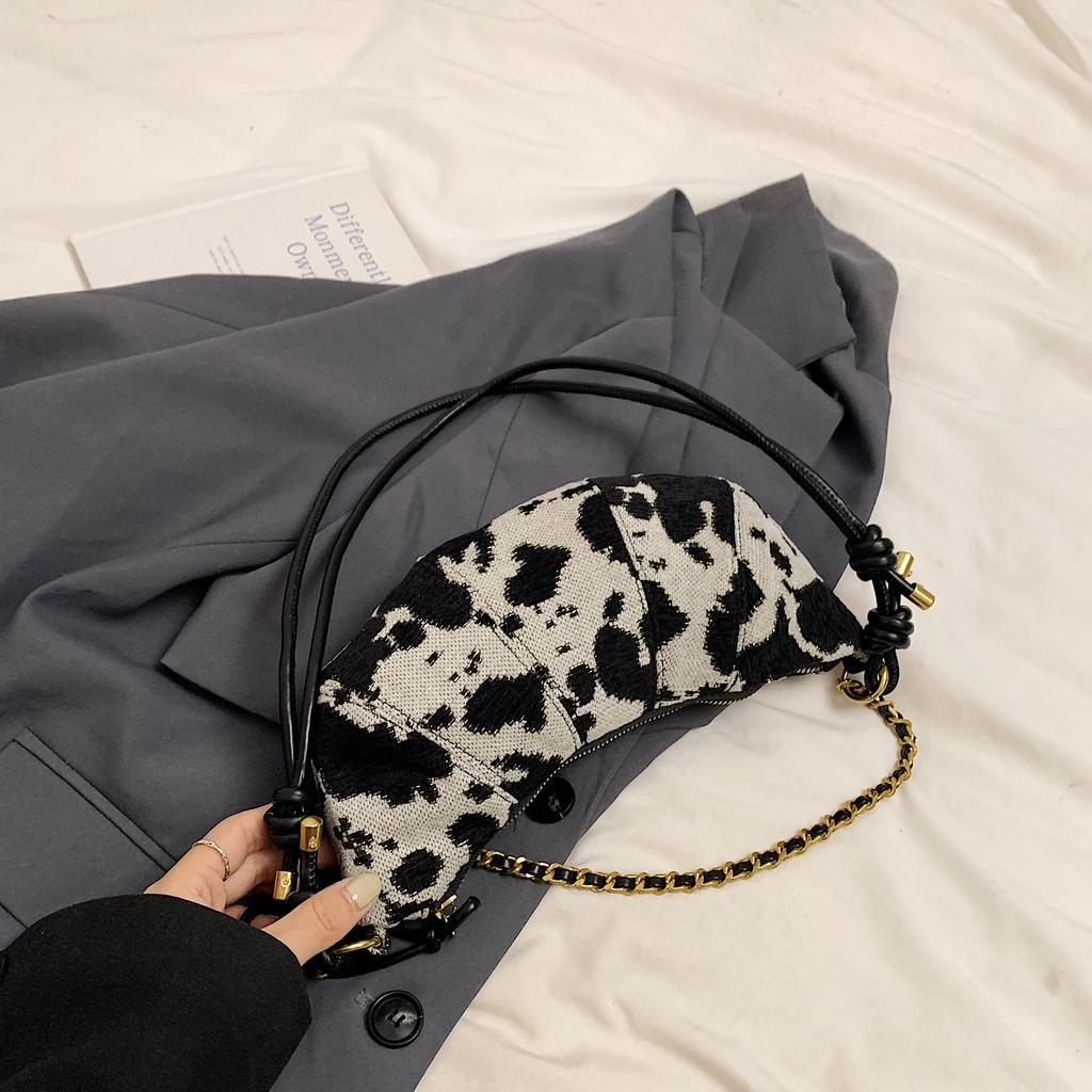 Модный и подходящий круассан круассан нишевый дизайн большая сумка для пельменей большая вместительная повседневная сумка через плечо