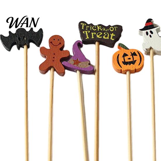 Bamboo Fruit Skewers 100PCS Disposable Cocktails Tags, Halloween Pumpkin Ghost Bat Decor Labels Skewers, Sharp Tip Party Picks for Fruits Snacks Cakes