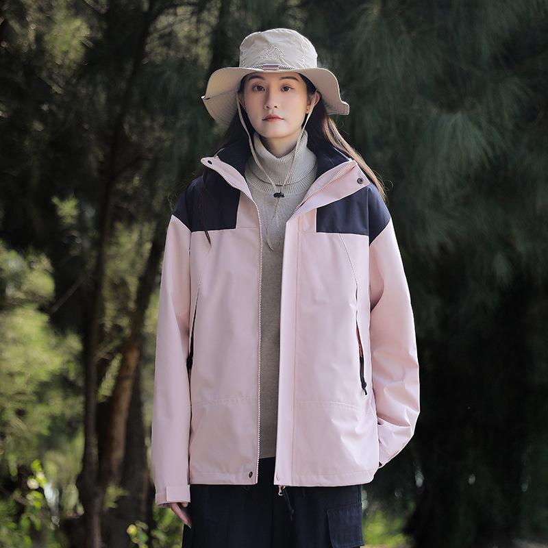 Winter Outdoor Jacket for Men and Women Three-in-one Two-piece Set Fleece Thickened Windproof Mountaineering Jacket