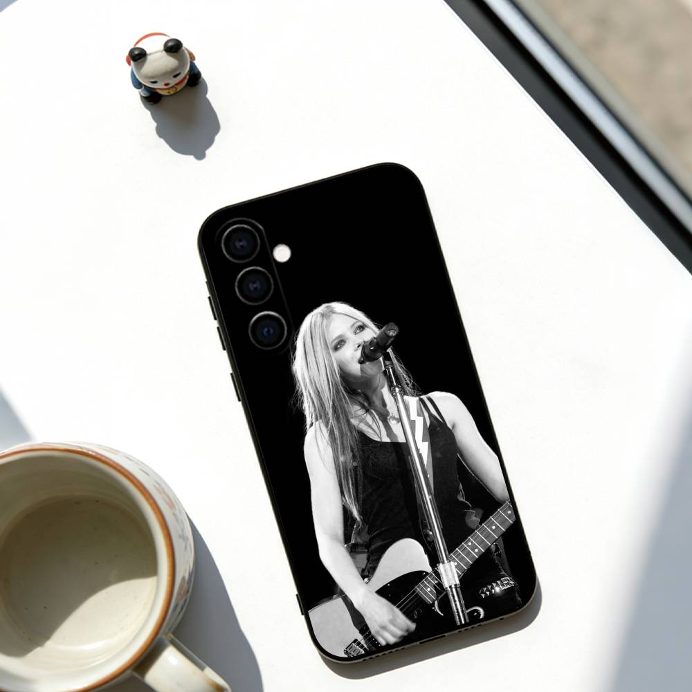 Чехол для телефона Avril Ramona Lavigne для Samsung Galaxy A73, A72, A71, A70, A53, A52, A51, Мягкий силиконовый черный чехол