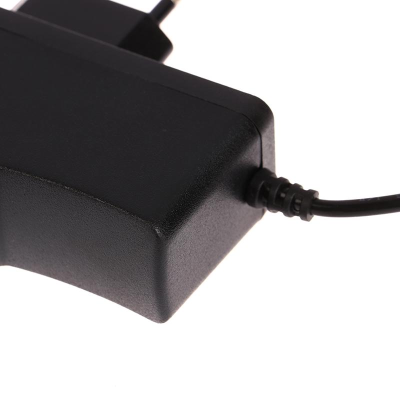 Универсальное зарядное устройство Hilda для литиевой батареи 3D/4D лазерного уровня с вилкой европейского стандарта переменного тока