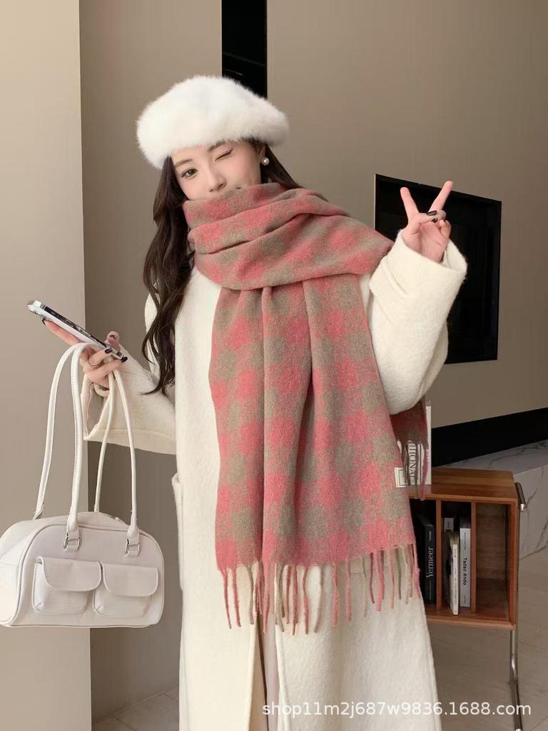 Elegant Korean Style Winter Tassel Plaid Scarf - Warm Versatile Shawl for Couples