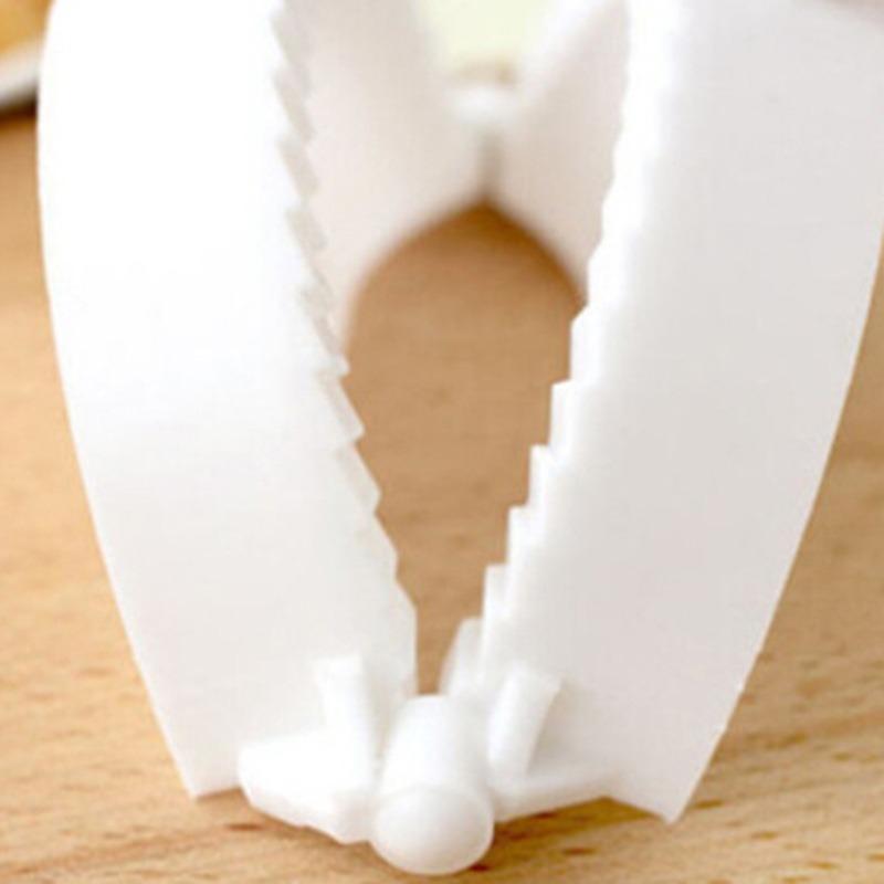 Кухонная утварь Бытовая ежедневная сумка Больше, чем пельменная машина Технические характеристики Подвесная форма для приготовления пельменей Пластиковая модель для приготовления пельменей