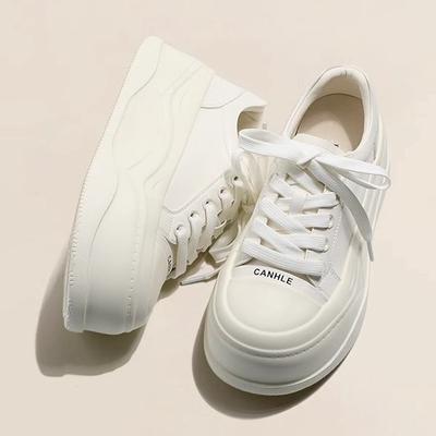 Новые повседневные и универсальные кроссовки для женского сезона, такие как обувь на платформе, обувь на толстой подошве-торте