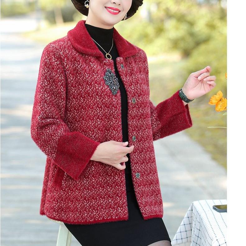 Роскошная и удобная шуба из искусственной норки для женщин среднего возраста на осень и зиму