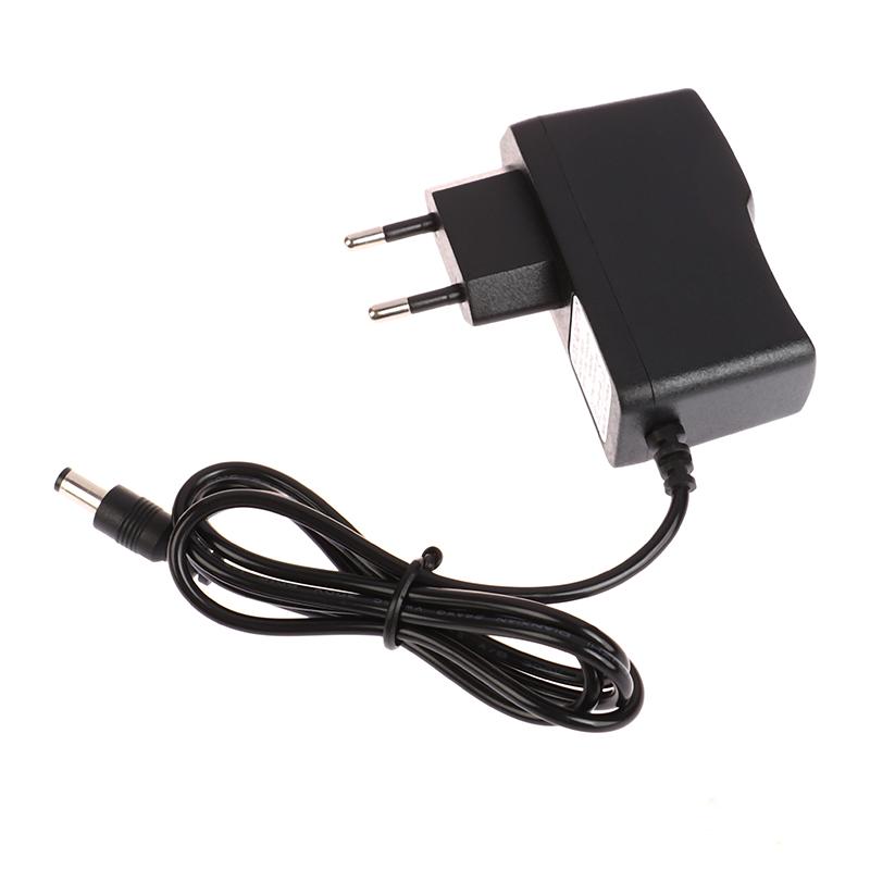 Универсальное зарядное устройство Hilda для литиевой батареи 3D/4D лазерного уровня с вилкой европейского стандарта переменного тока