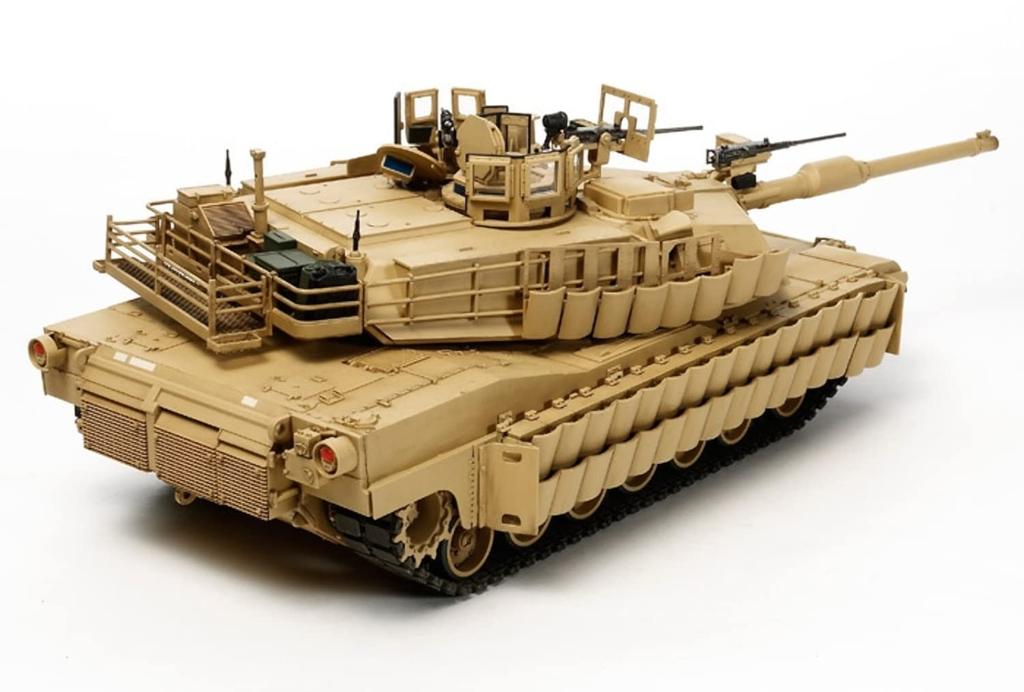 Tamiya 135 Военная миниатюрная серия №326 Армия США M1A2 SEP Abrams TUSKIII Пластиковая модель 35326