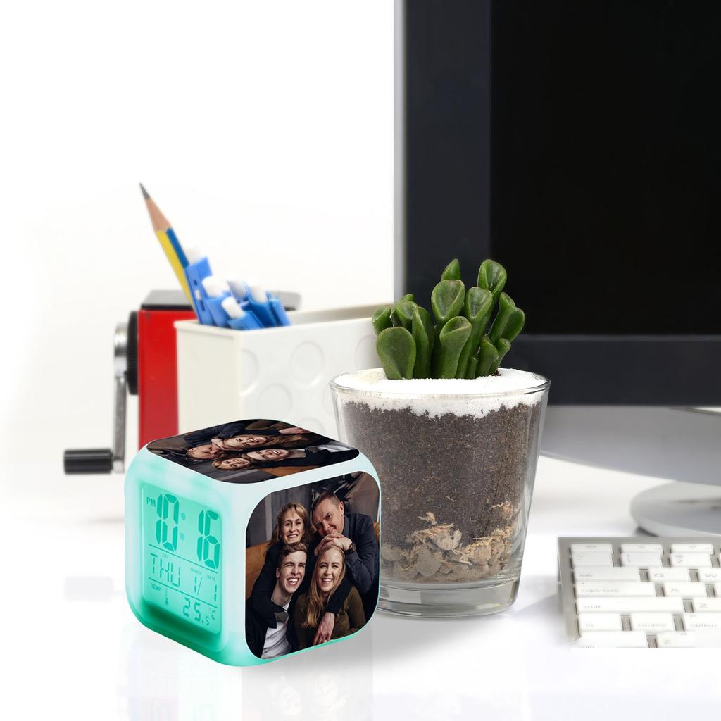 To Make A Picture Of The LED Luminous Digital Clock Gift Temperature Display Perpetual Calendar Night Light Alarm Clock