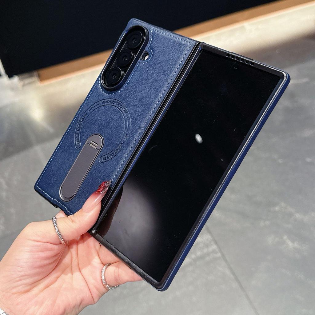 Чехол-книжка Samsung Z Fold7 с вращающейся на 360° подставкой и магнитной беспроводной зарядкой