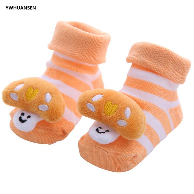 YWHUANSEN Мультяшные носки для малышей, нескользящие напольные носки для новорожденных девочек и мальчиков, милые детские носки с животными из хлопка, гетры в полоску