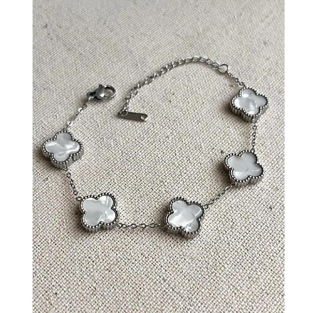 Стальной браслет «Розовый бутон»