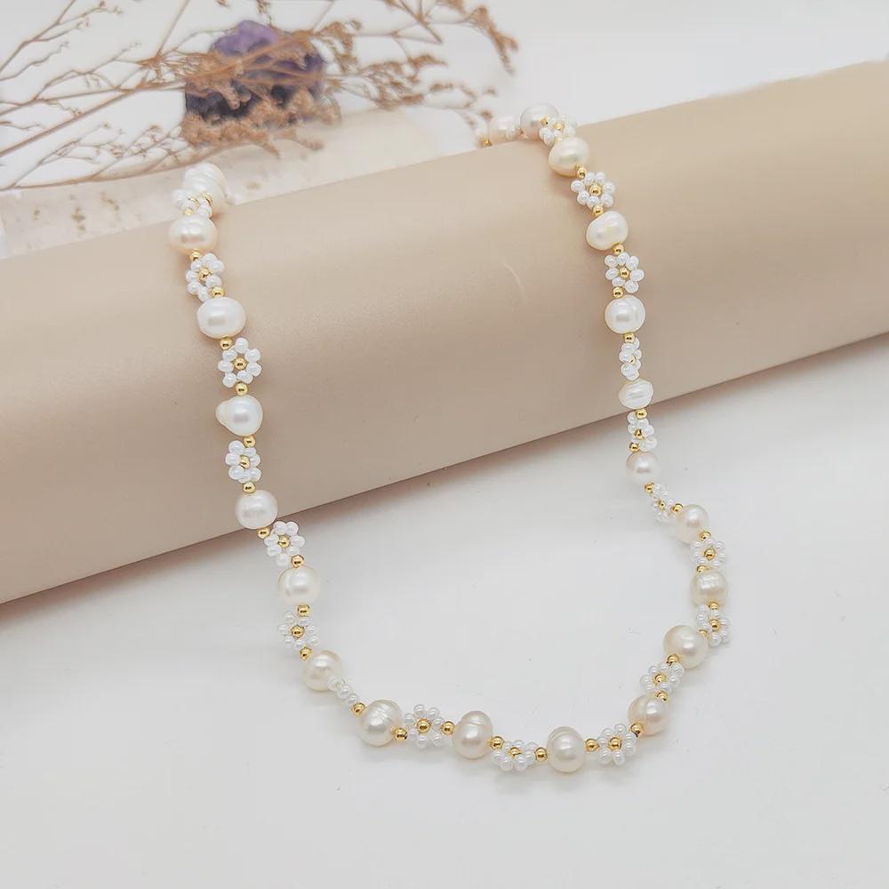 Baroque Natural Pearl & Daisy Beaded Clavicle Necklace - Light Luxury Style