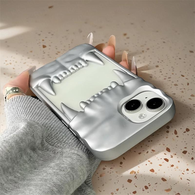 Luxury Plating 3D Canine Tooth Hollow Dissipate Heat Phone Case For iPhone 16 15 14 13 12 11 Pro Max Plus Shockproof Soft Cover
