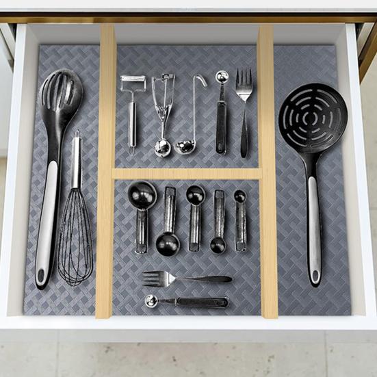 Non-Adhesive Shelf Liner Kitchen Cabinets Protector Food Safe Easy To Cut Clean Non-slip Waterproof Drawer Liner Protects