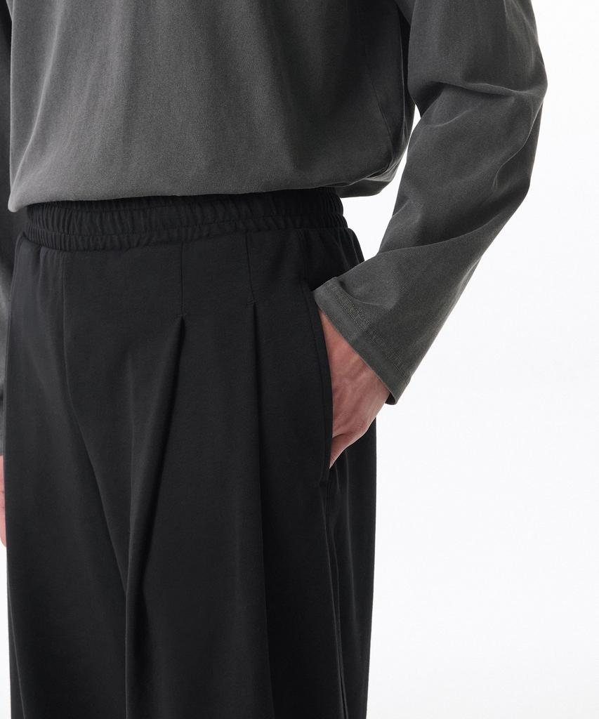 MUSINSA STANDARD [Cooltandard] Two-Tuck Wide Lounge Sweatpants [Black]