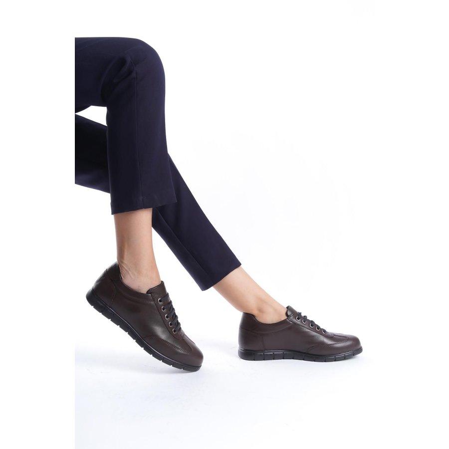 Женская удобная повседневная обувь из натуральной кожи