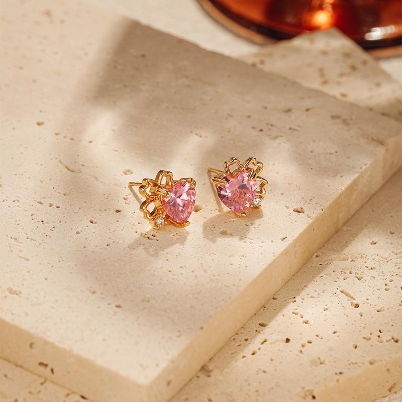 French Minimalist Design Flower Sweet Pink Zircon Heart Stud Earrings 18k Gold Plated