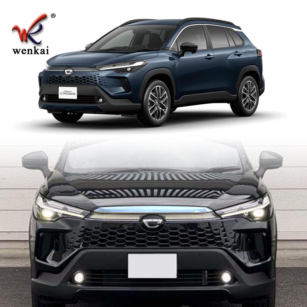 Декоративная хромированная полоса для капота Toyota Corolla CROSS (модель 25) от столкновений