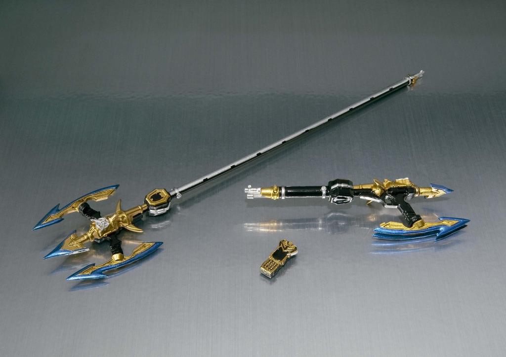 TAMASHII NATIONS Gokai Silver S.H.Figuarts