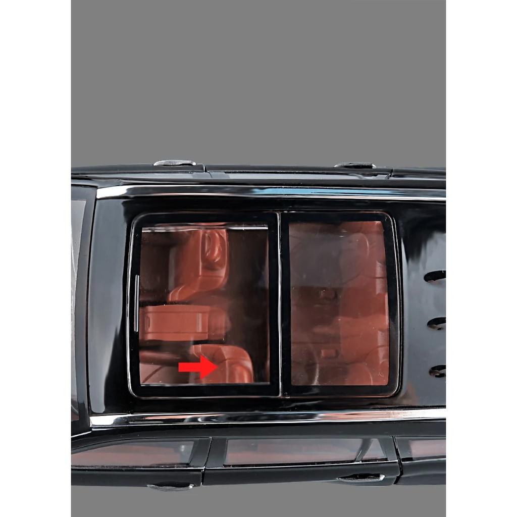 1/24 Toyota Highlander SUV 2023 литая игрушечная модель автомобиля со звуком и светом инерционный механизм детская игрушка коллекционная вещь подарок на день рождения