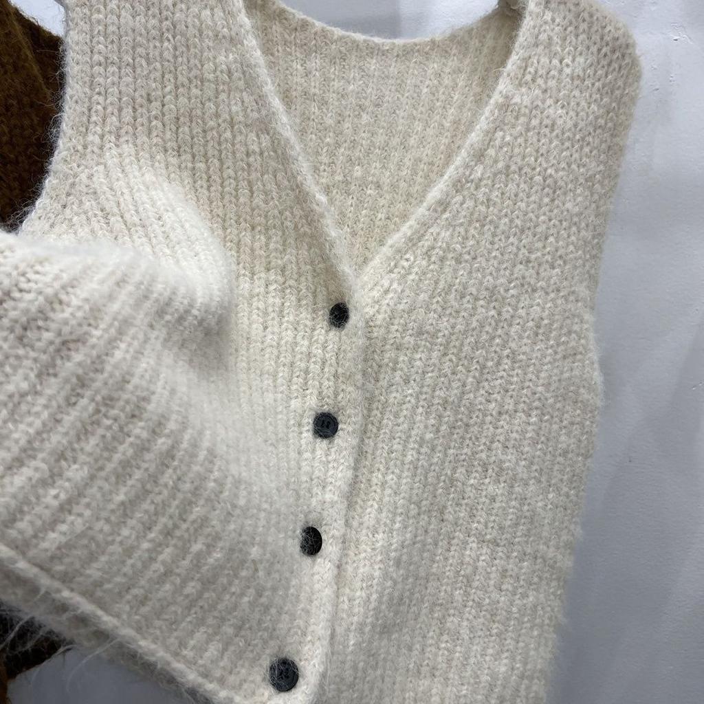Autumn Winter V Neck Single Button Vest Grey Loose Knit Cardigan Women Fashion Thick Wool Guangzhou Story Niche Sweater