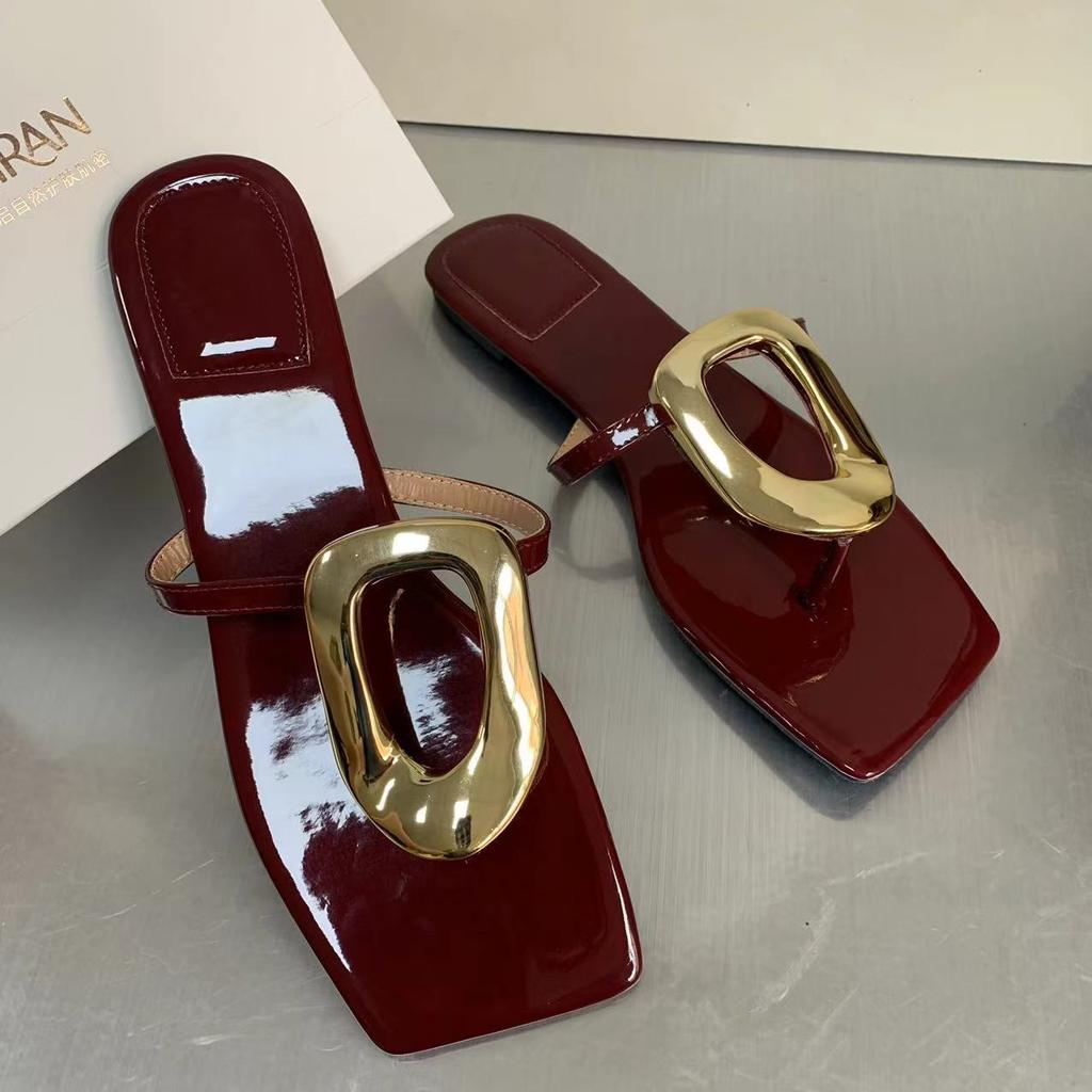 Fashion Ladies Slippers Outside Metal Chain Flats 2024 Women Flip Flops New In Summer Casual Slides Beach Female Shoes For Slippers