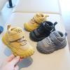 Детская спортивная обувь 2025 весна и осень новая обувь для пап для мальчиков беговые кроссовки для девочек обувь для альпинизма мягкая подошва детская повседневная обувь