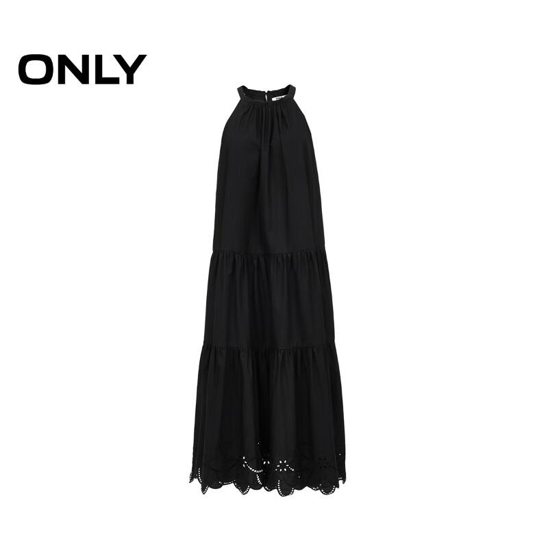 Only Весеннее приталенное длинное платье без рукавов 2025