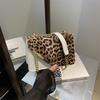 Модная цепочка с леопардовым принтом, маленькая сумка, женская, 2025, новая маленькая квадратная сумка